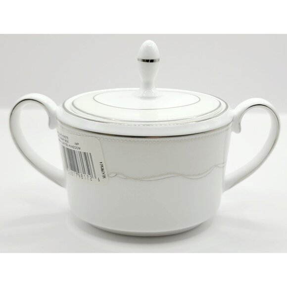 Wedgwood Vera Wang Love Knots White Porcelain Covered Sugar Bowl 10 Oz NWT - Picture 3 of 14